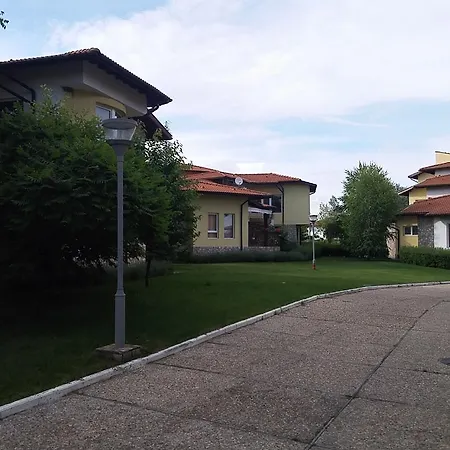 شقة Ecostar 12 Apartements *